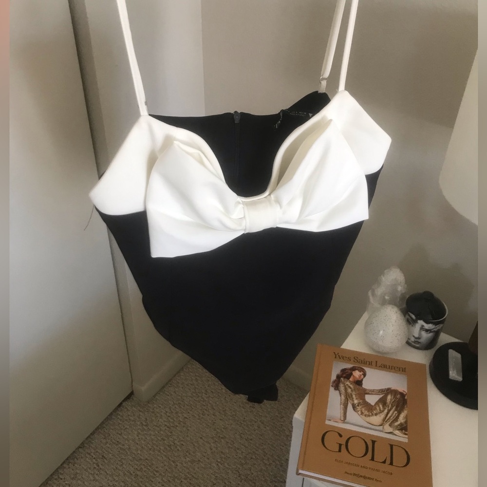 NWT Viral Zara Influencer Bow Tie Black and White bodysuit size Large - Picture 5 of 9